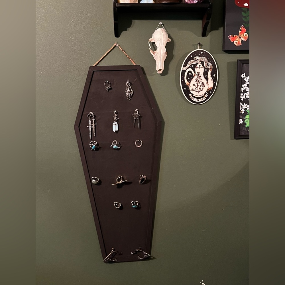 Coffin shaped ring holder handmade